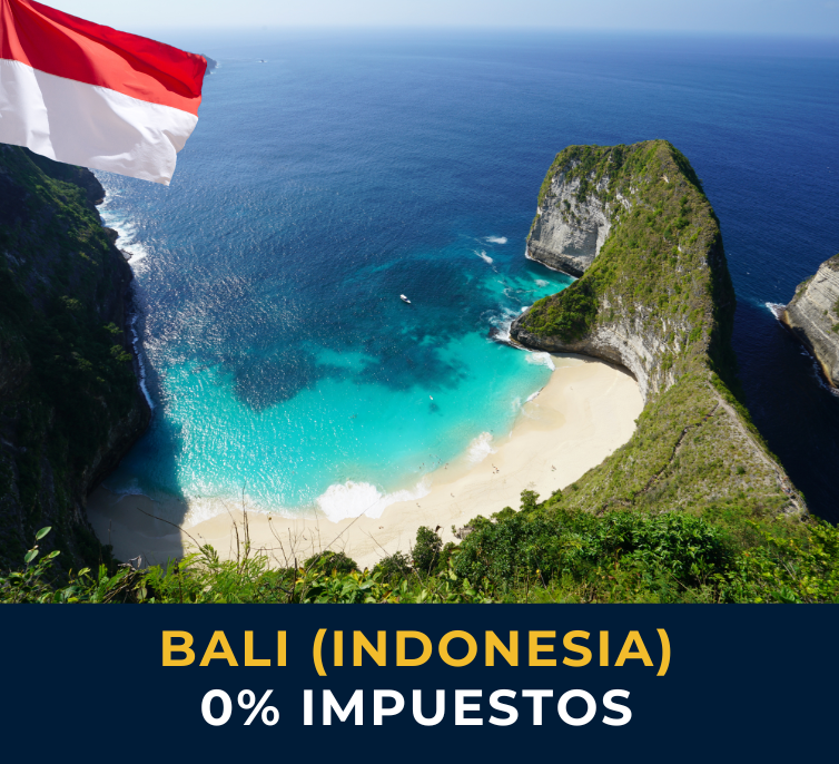 Playa Kelingking en Nusa Penida, Bali – destino tropical para nómadas digitales con visa sin impuestos en Indonesia