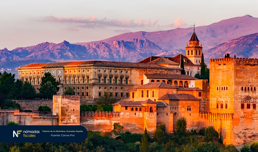 Palacio de la Alhambra en Granada, España – destino atractivo con beneficios fiscales para expatriados bajo la Ley Beckham