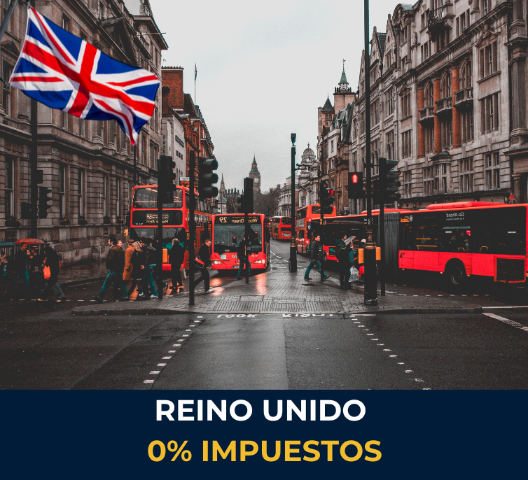 Whitehall en Westminster, Londres – símbolo de las reformas fiscales en Reino Unido y del nuevo régimen FIG para no domiciliados