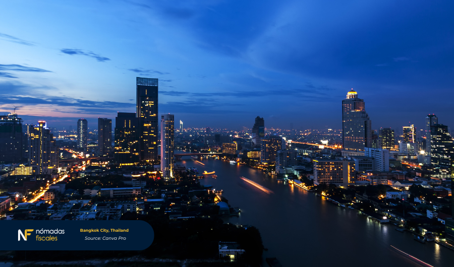 Bangkok city skyline at sunset – attractive low-tax destination in Southeast Asia for digital nomads and expats